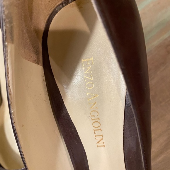 Chocolate Brown Enzo Angiolini heels - Picture 8 of 11
